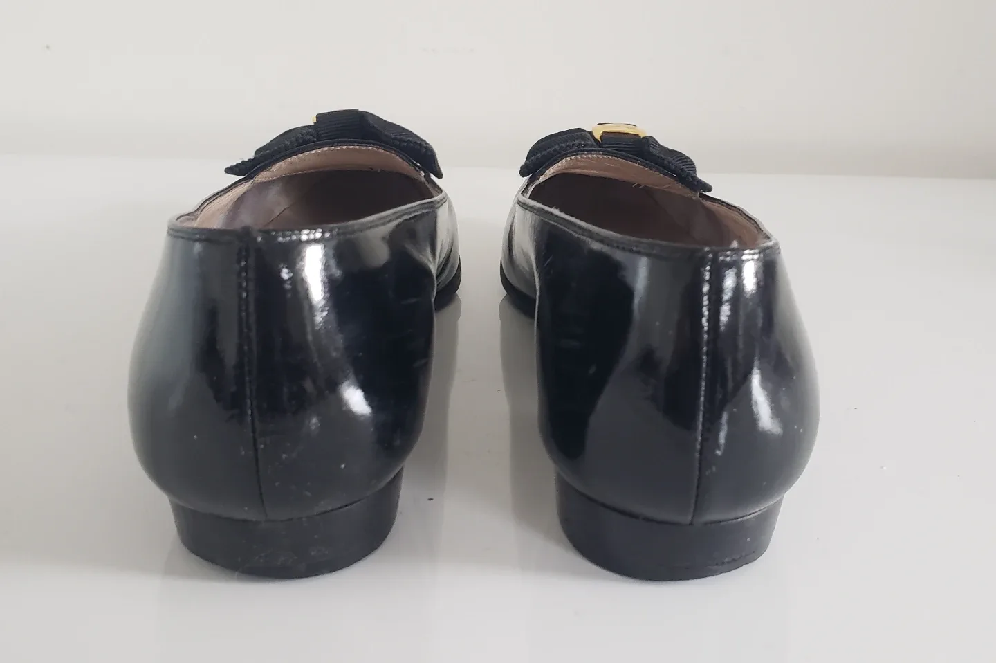 Black Patent Leather Vera Bow Nursing Heel image indicator(5)