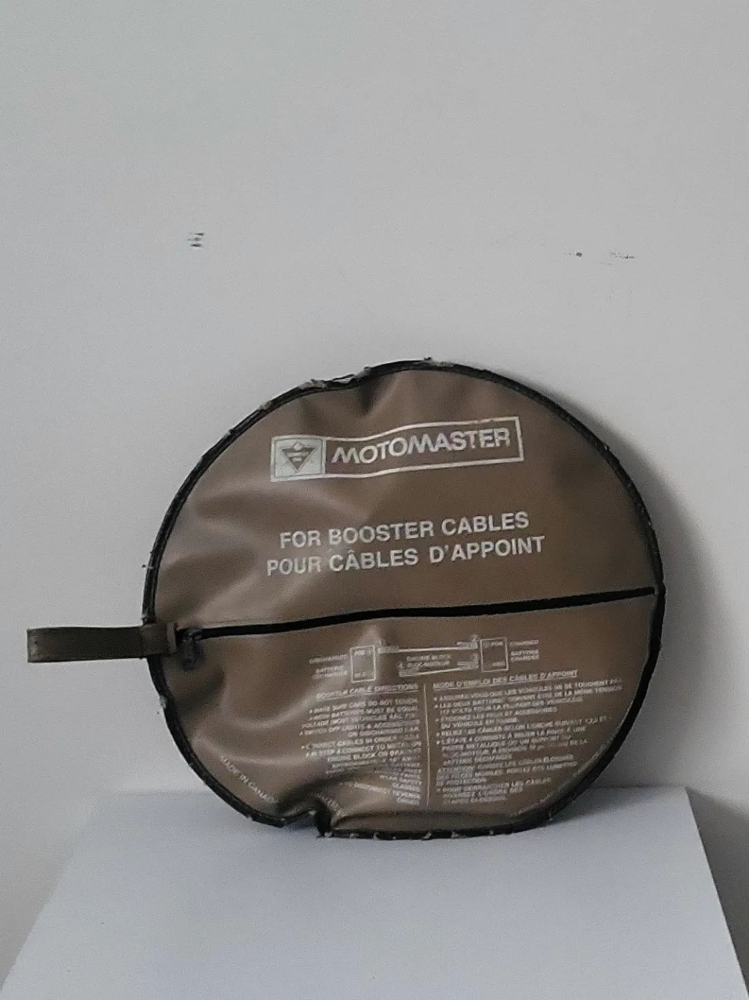 Vintage Motomaster Booster Cables with Storage Case image indicator(3)