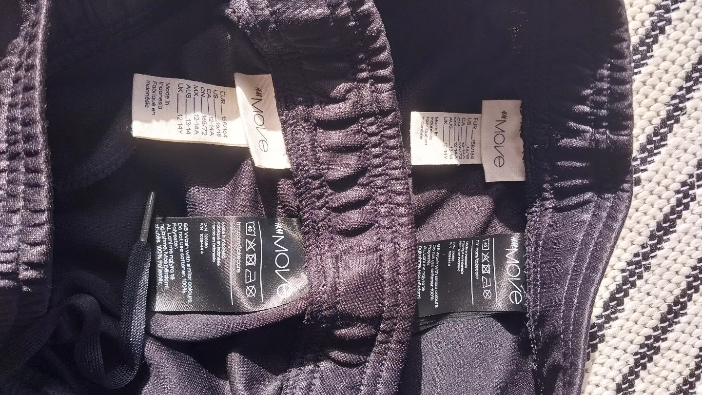 H&M Move black track pants - two pairs image indicator(2)