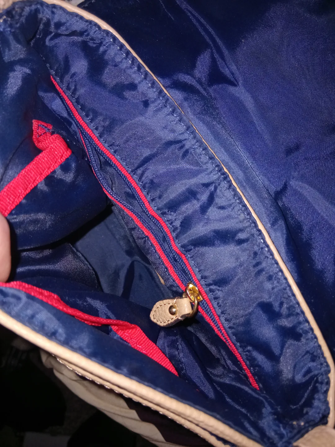 Tommy Hilfiger Beige Crossbody Bag image indicator(4)