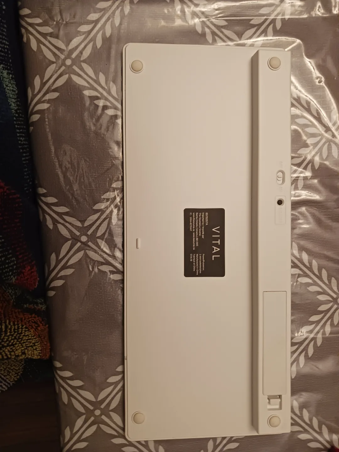 Wireless Compact Keyboard image indicator(2)