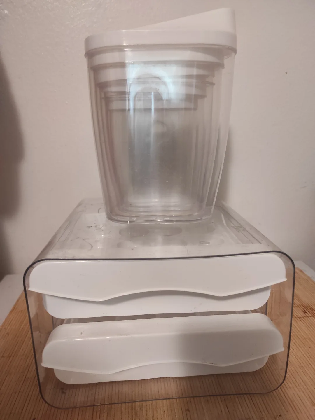 Stackable Egg Holder and snacks Container thumbnail