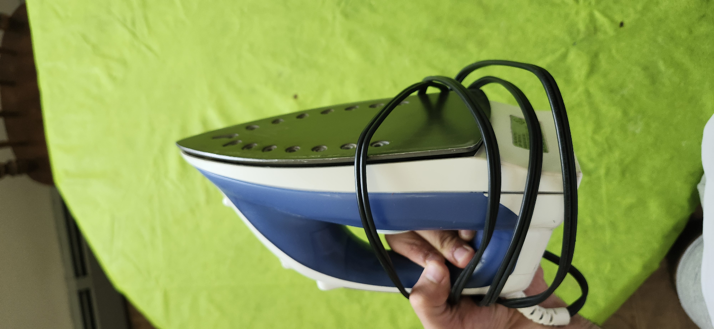 Black & Decker Steam Iron - photo 2