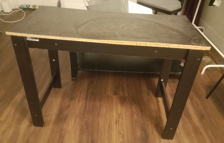 Table / Computer desk - photo 2