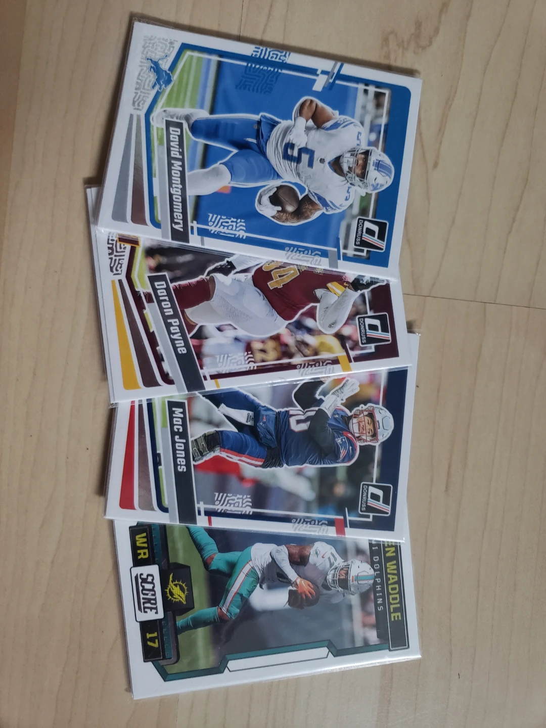 Packs of 5, Donruss Football Trading Cards 🏒