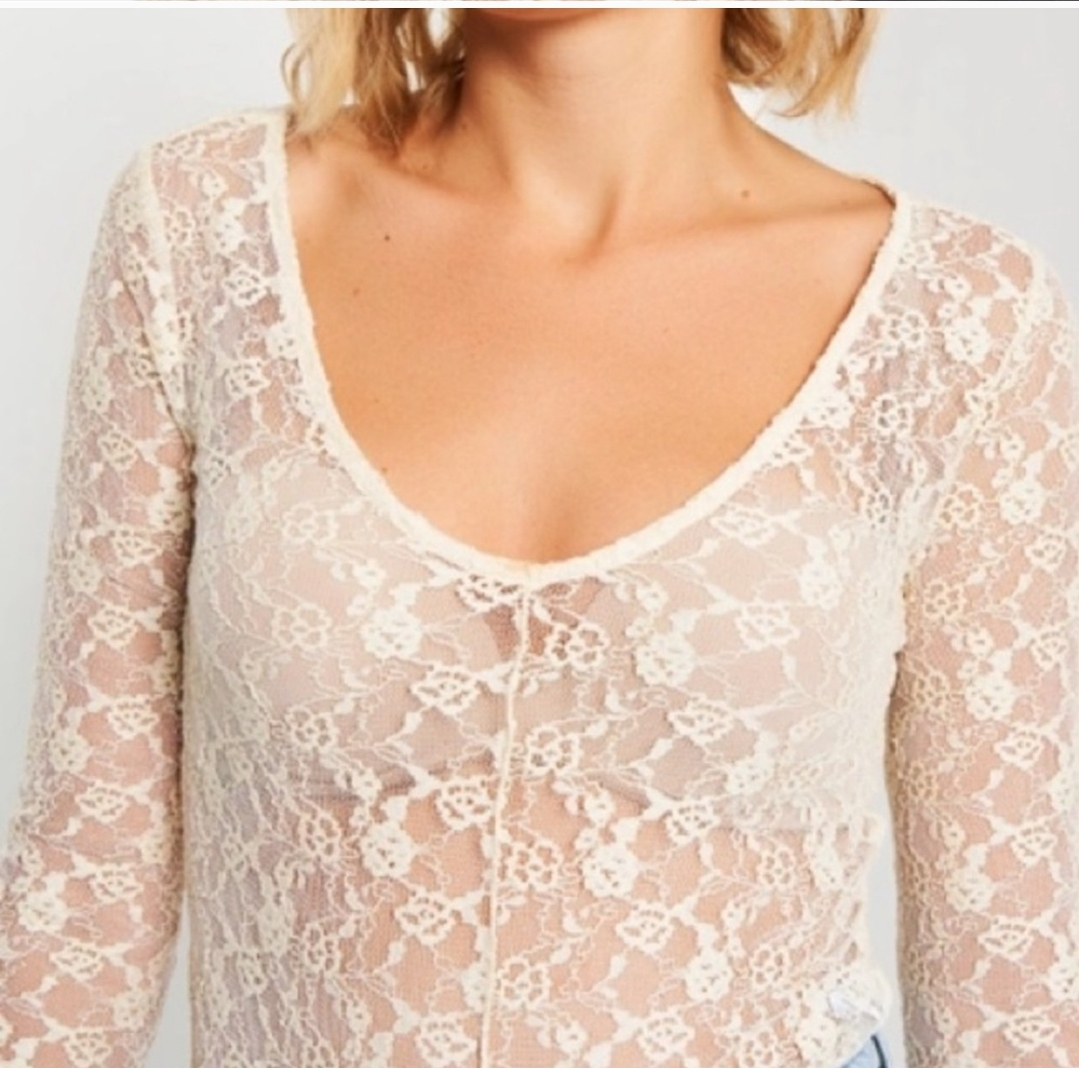 Stradivarius Cream Lace Bodysuit - Size Small NWT - photo 4