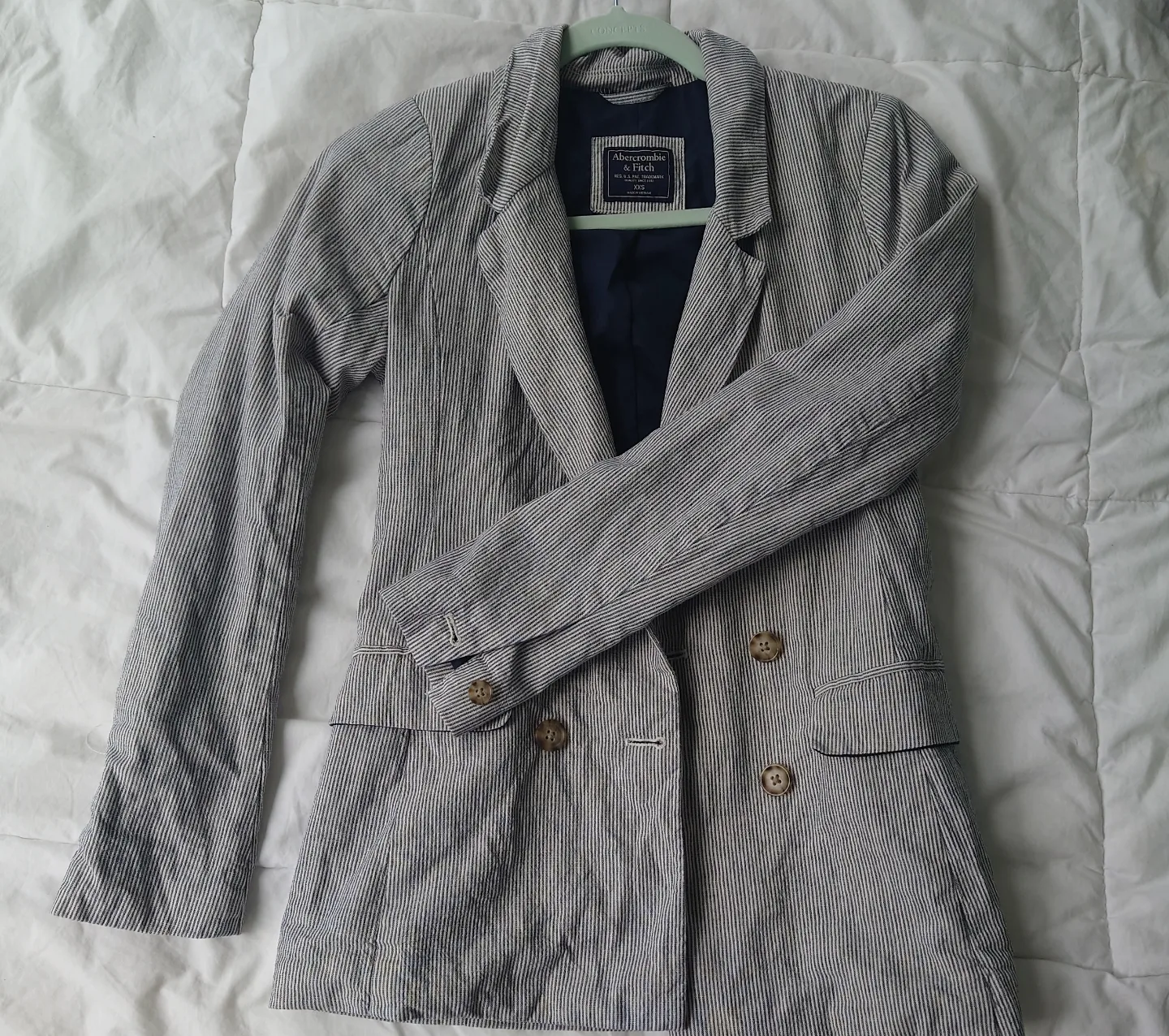Abercrombie & Fitch XXS Striped Blazer thumbnail