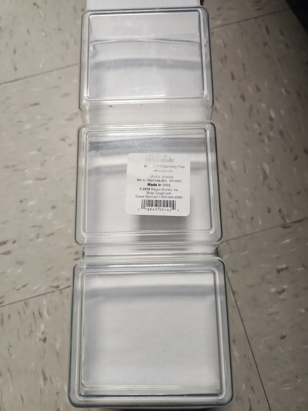 #freecycle Clear Plastic 3-Compartment Organizer Tray image indicator(2)