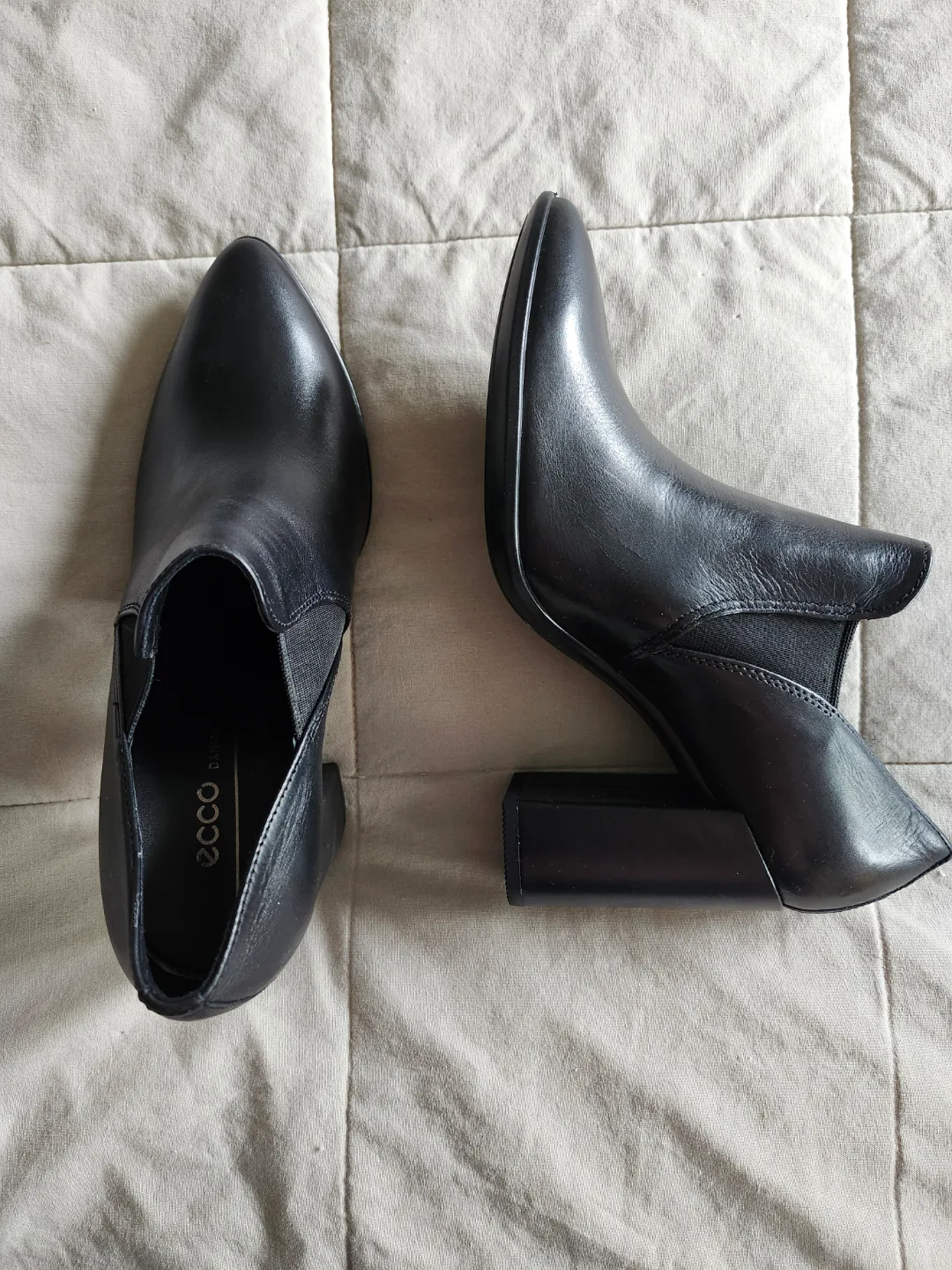 ECCO Black Leather Booties Size 6-6.5 thumbnail