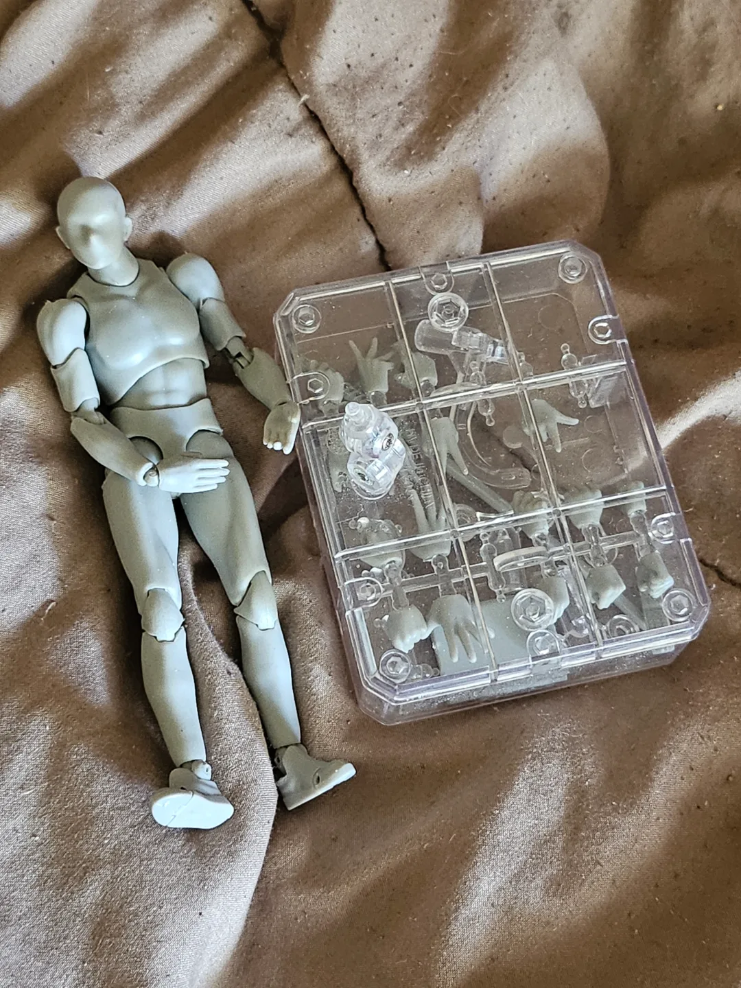 Action Figure Model Kit with Extra Hands thumbnail
