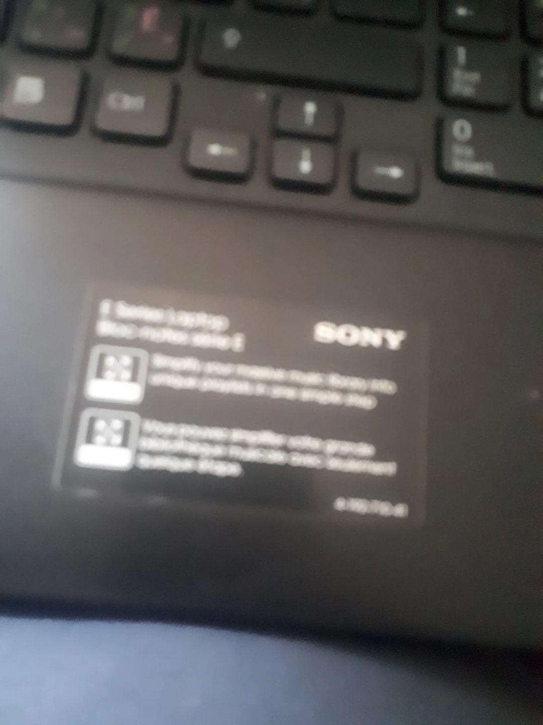 Sony VAIO Laptop - AMD Radeon Graphics - photo 2