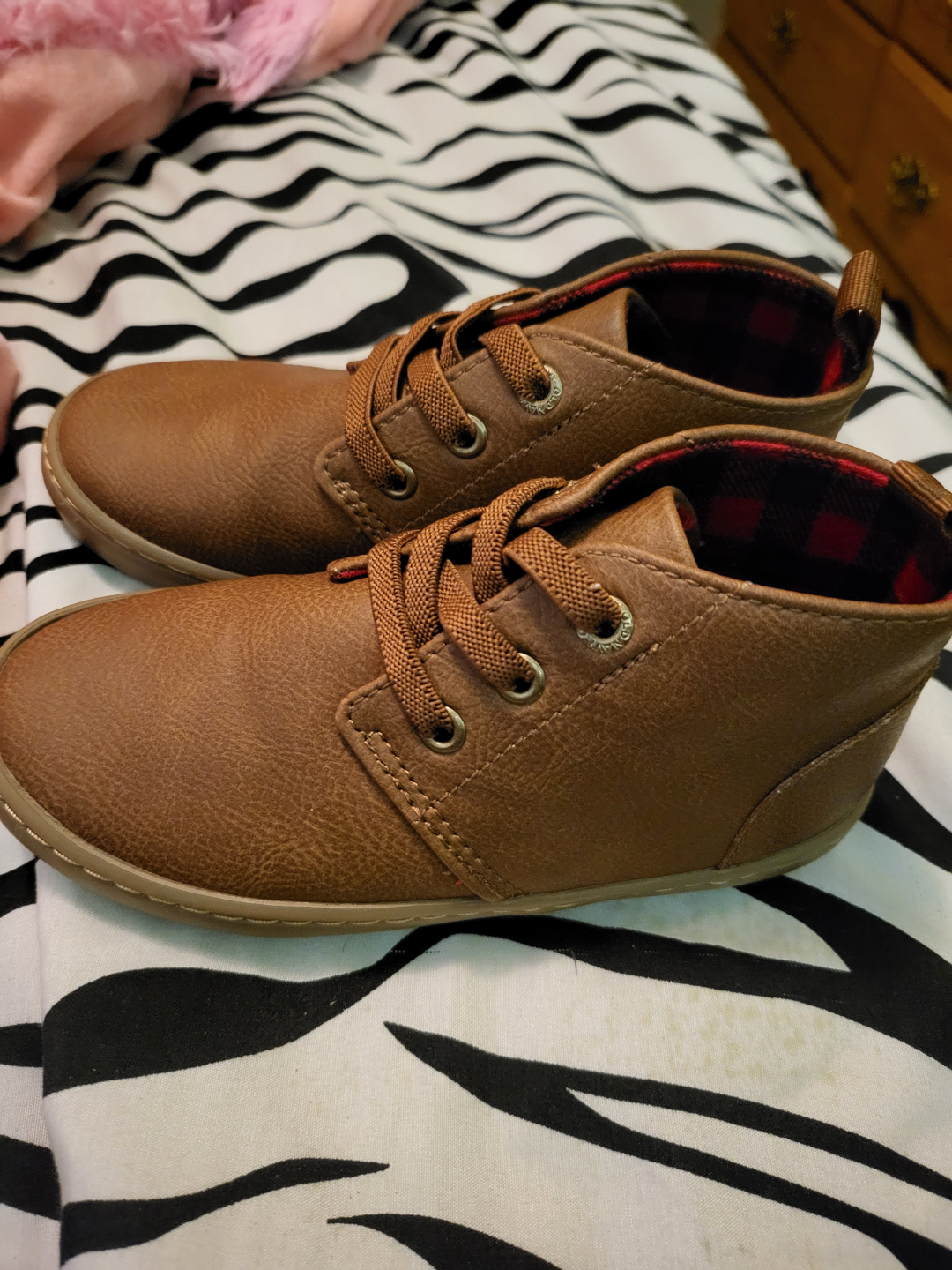 Youth Old Navy Brown Leather Boots, Size 9