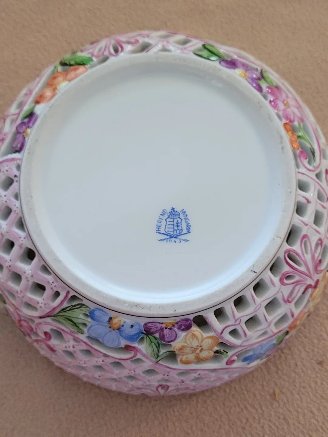 Herend Untique Porcelain  Candy Box from the 1943🧡 image indicator(4)