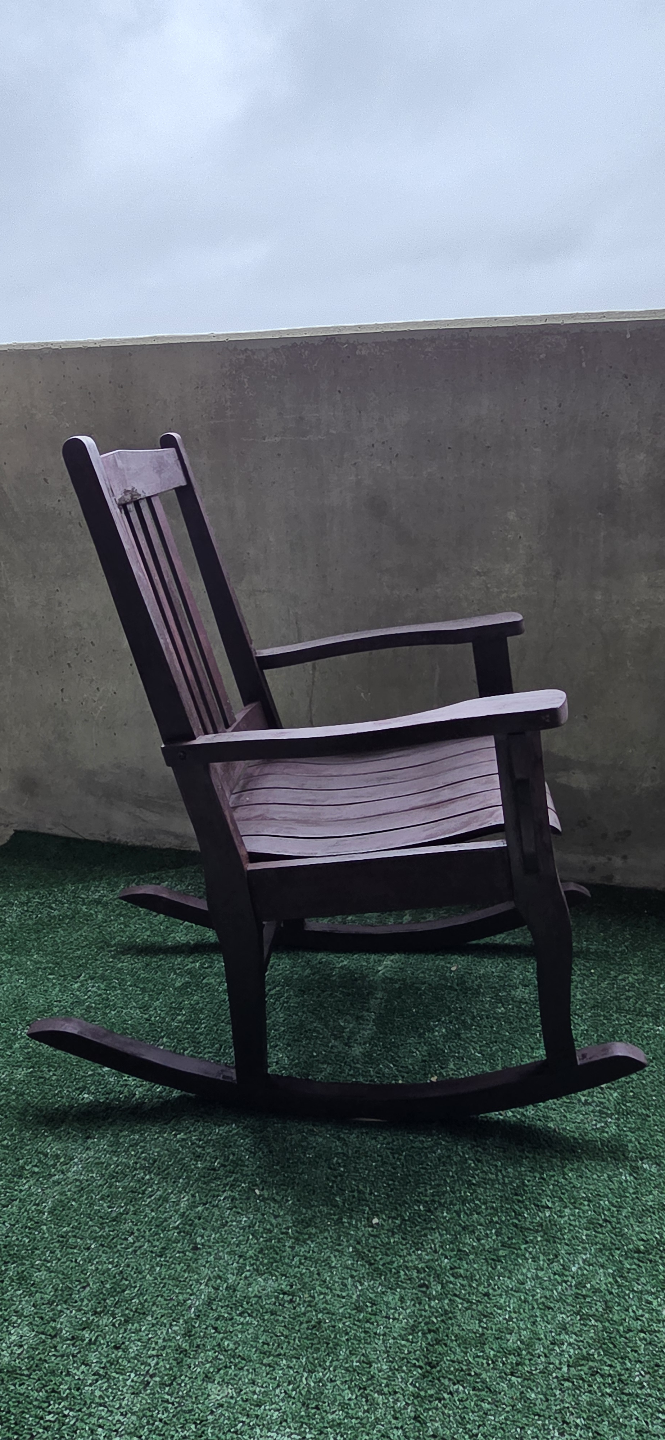 Wooden Rocking Chair - photo 2