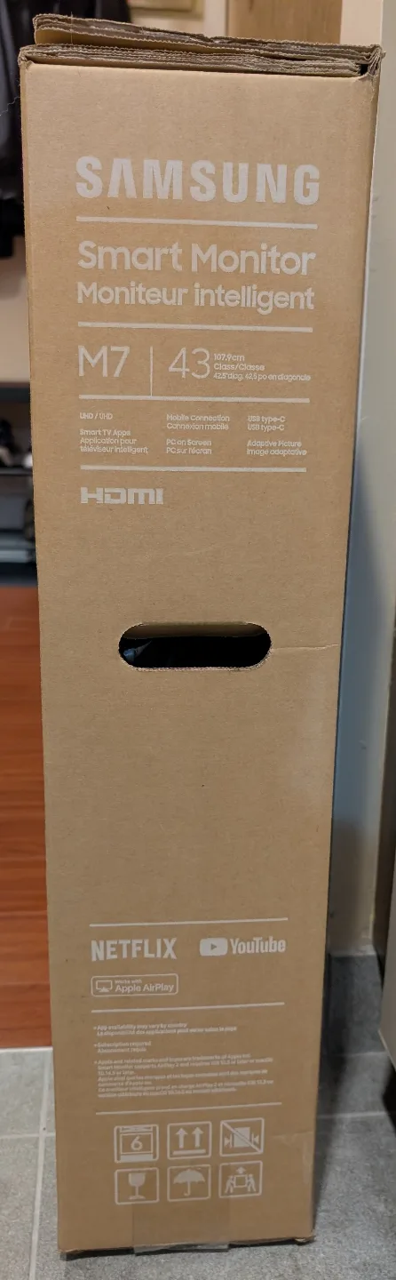 Samsung 43-inch M7 UHD 4k HDR Smart Monitor - Brand New in Box image indicator(3)