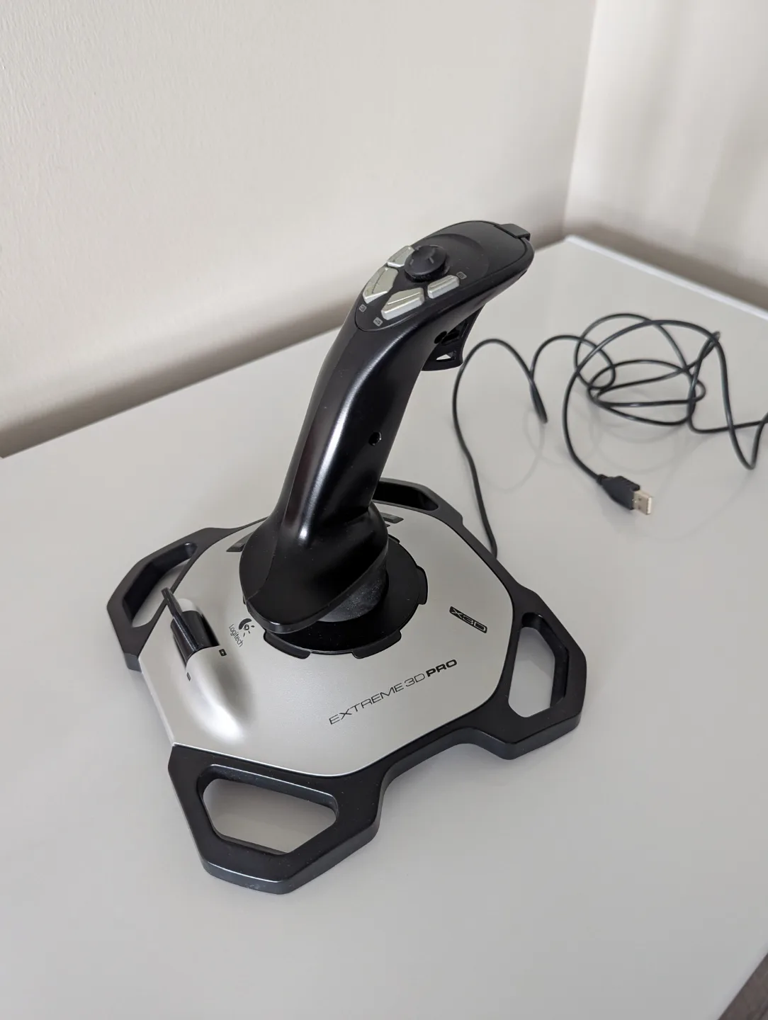 Logitech G Extreme 3D PRO Joystick image indicator(2)