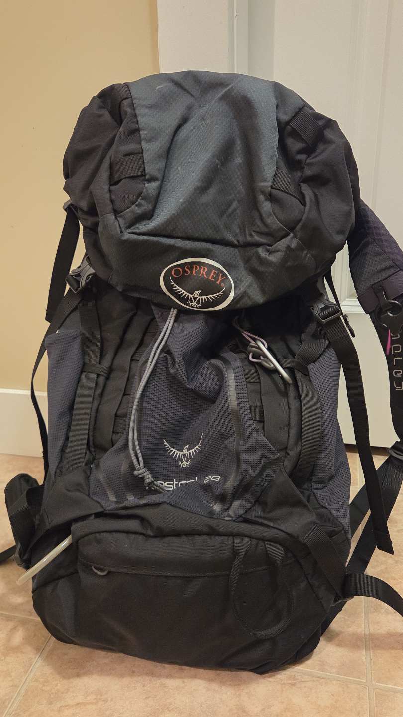 Osprey Atmos AG 28 Backpack