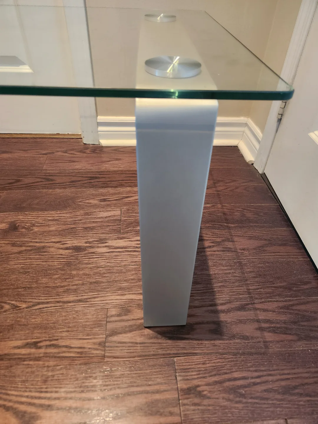 Glass Coffee Table with Silver Metal Legs image indicator(3)