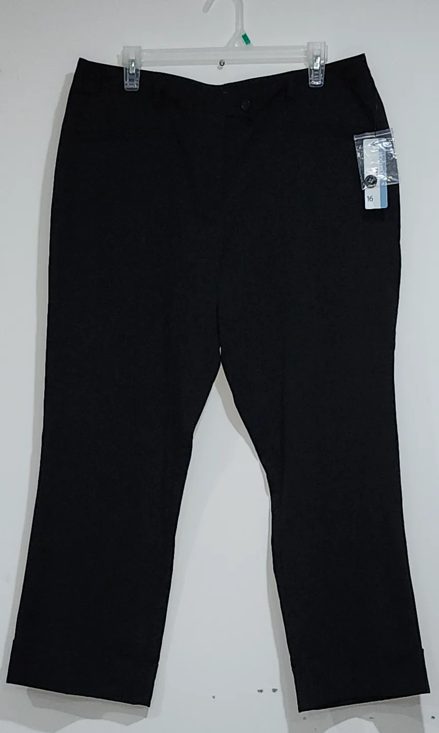 Anne Klein Women's Black Capri Pants - Size 16 🧡 image indicator(2)