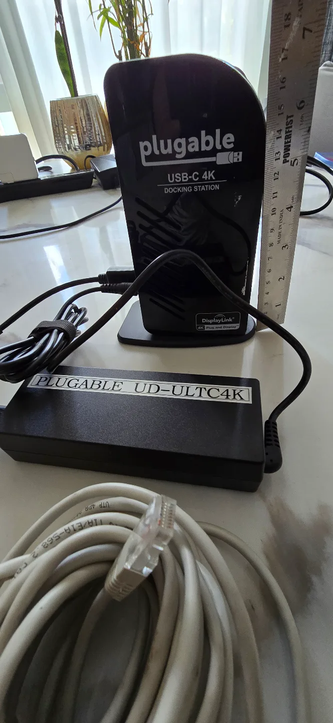 Plugable UD-ULTC4K USB-C 4K Docking Station image indicator(5)