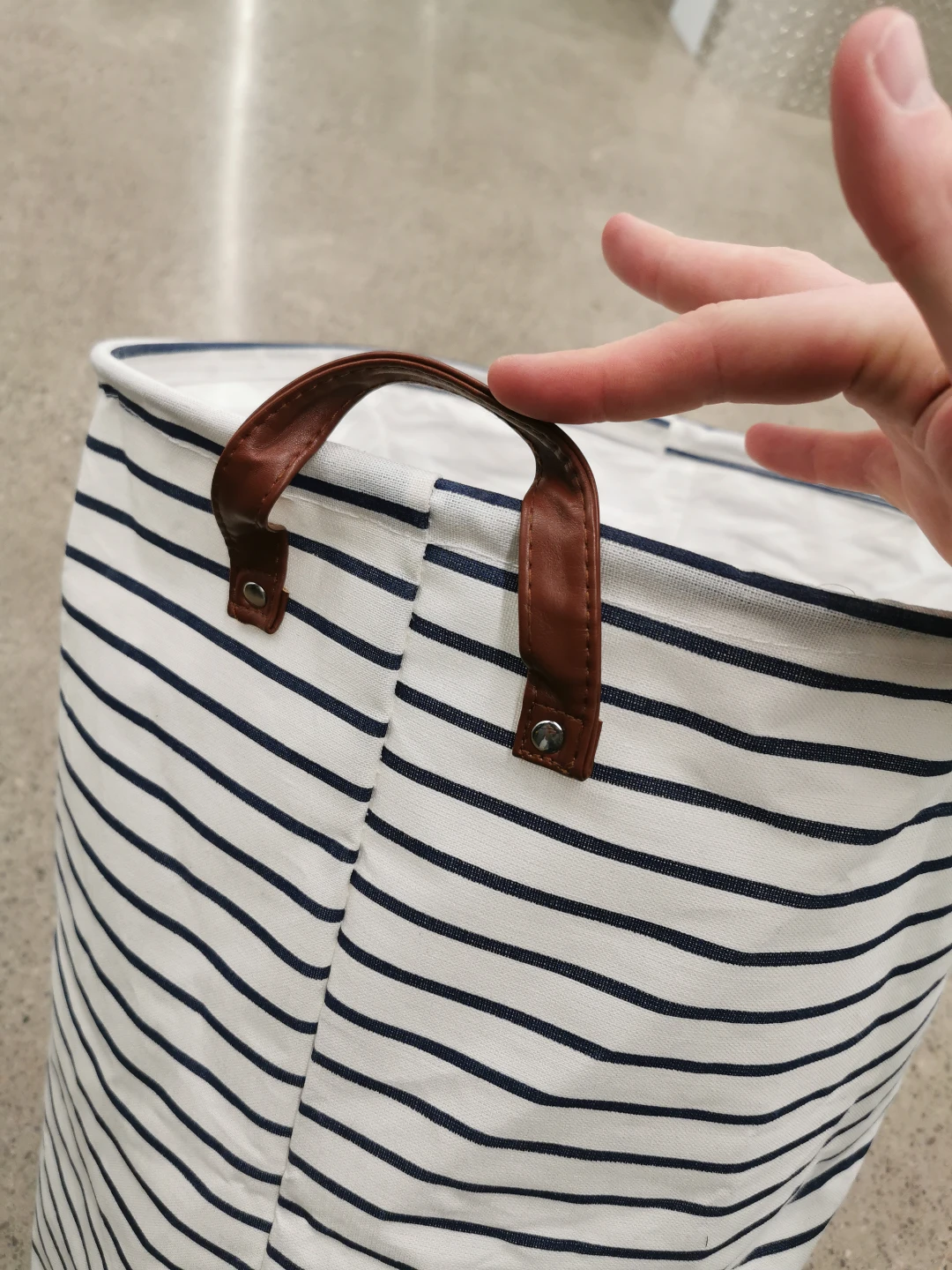 Dokehom Striped Laundry Basket - photo 3