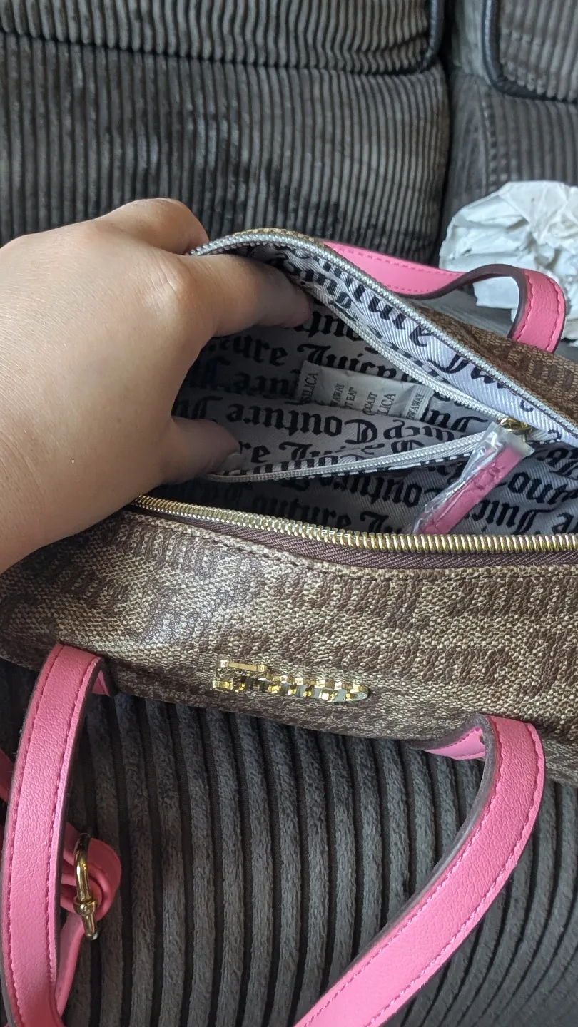 Juicy Couture Pink & Brown Barrel Bag Purse image indicator(6)