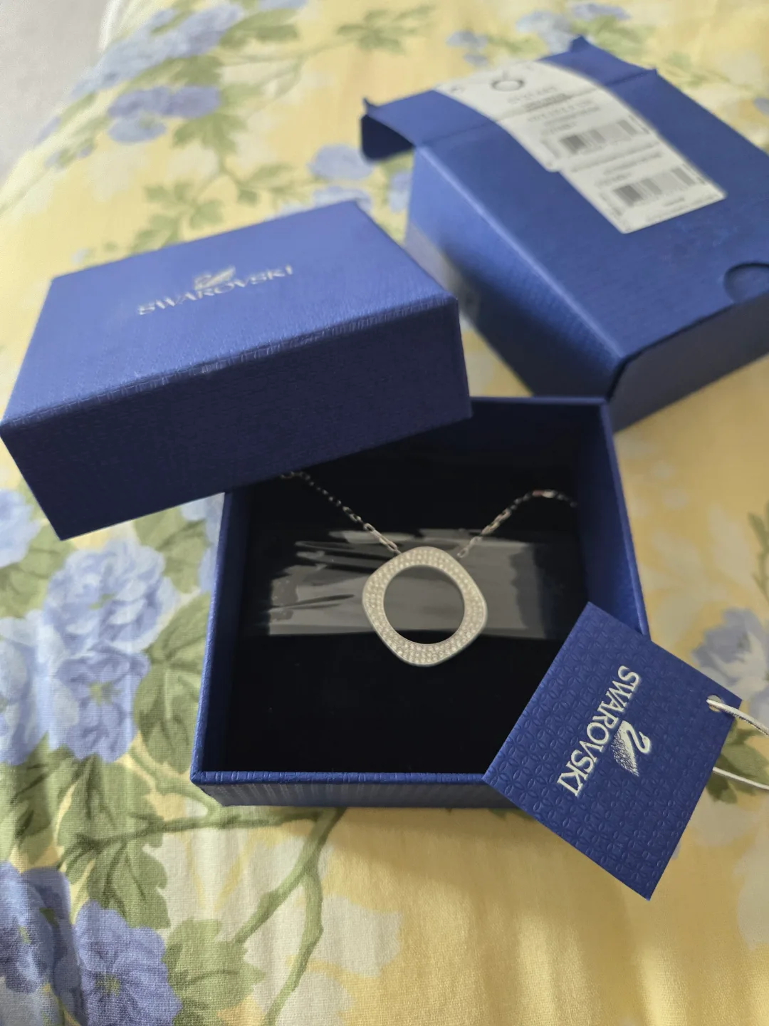 Swarovski  VIO:PENDANT CRY/RHS NECKLACE thumbnail
