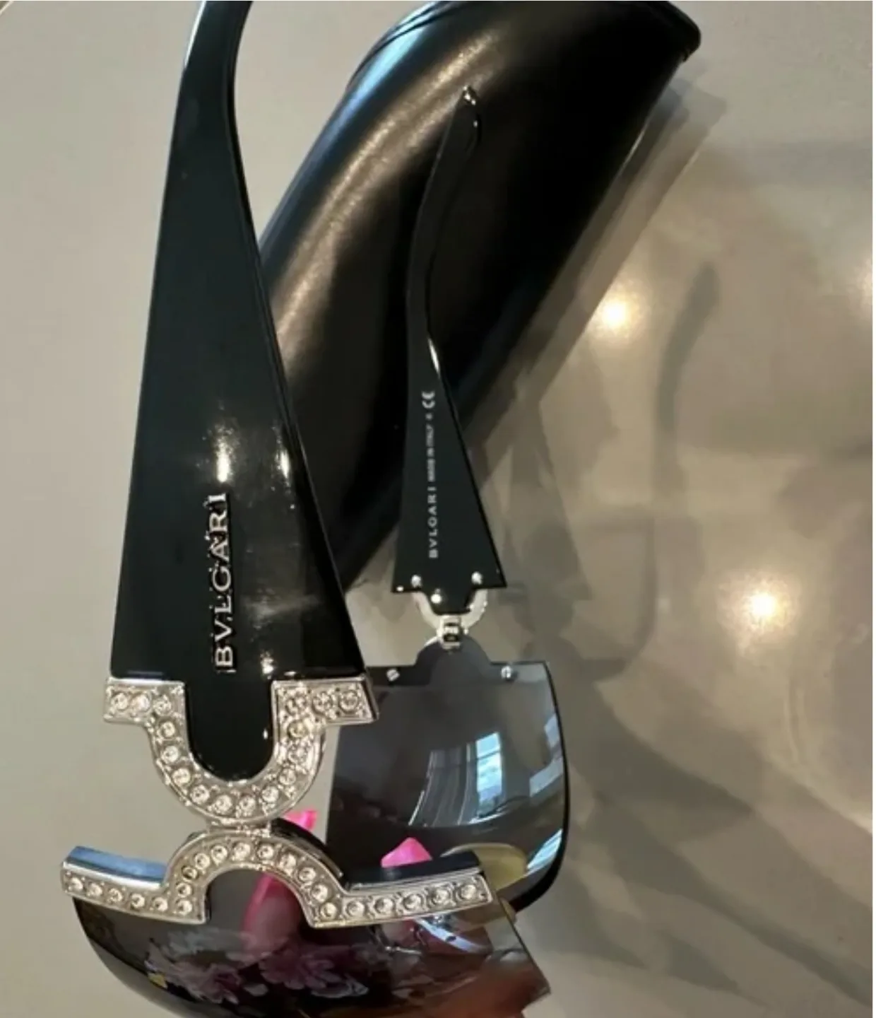 Authentic BVLGARI Designer Sunglasses with Case image indicator(3)