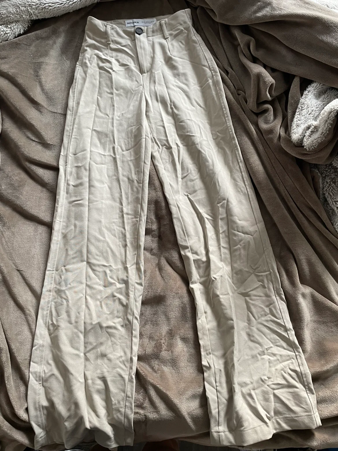 Beige Pants thumbnail