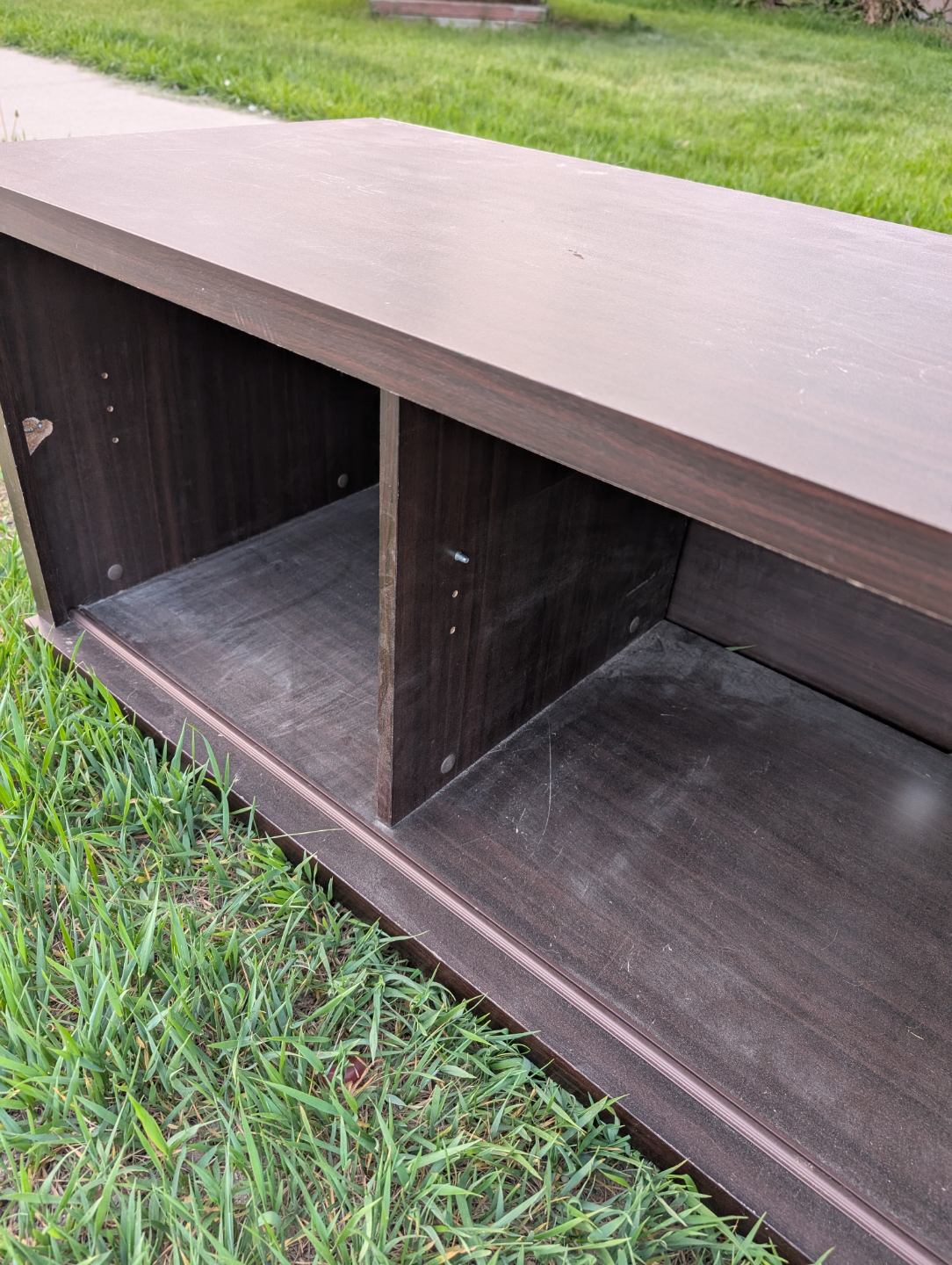 FREECYCLE Dark Brown TV Stand/Media Console 🌷 - photo 3