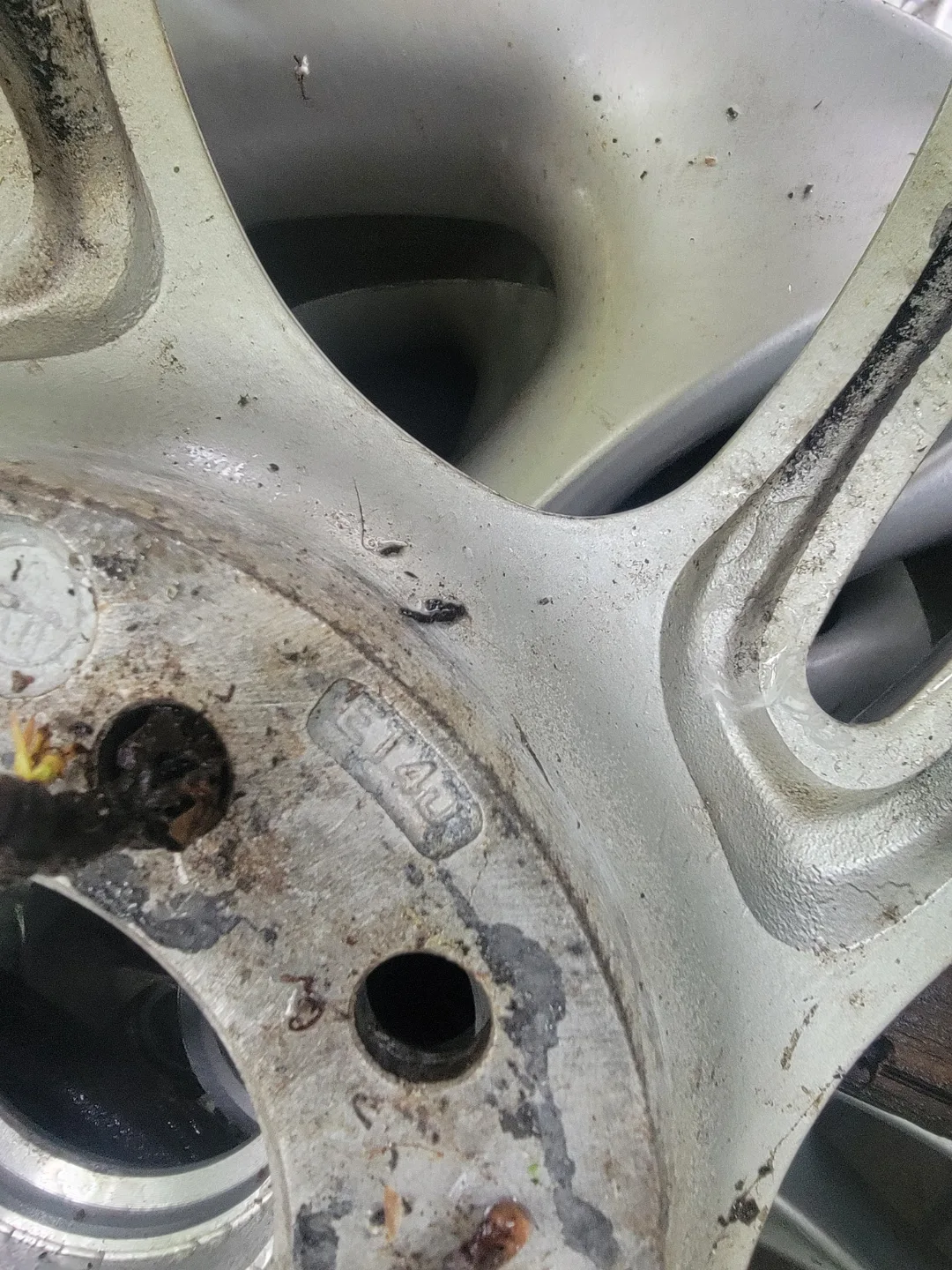 5x114.3 pattern 16" x 7" Enkei rims Offset 40 image indicator(8)