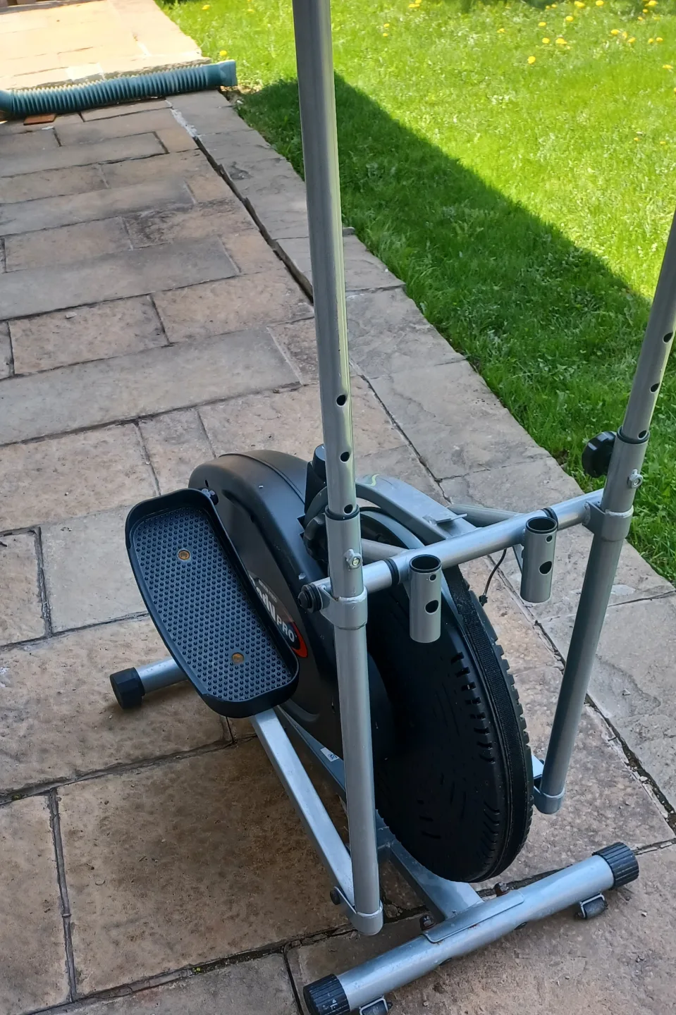 Body Pro Elliptical Cross Trainer image indicator(2)