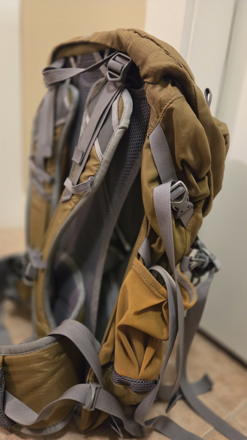 Gregory 35 Backpack - Used - photo 2