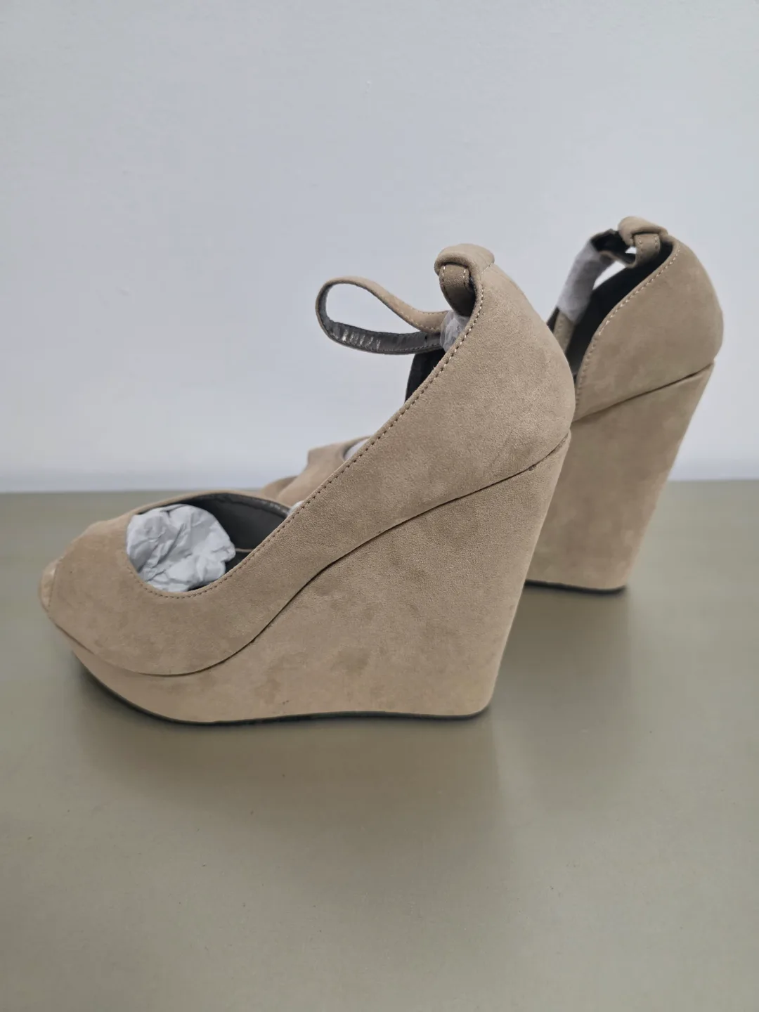 Rue21 Beige Suede Wedge Sandals - Size 7/8 image indicator(3)