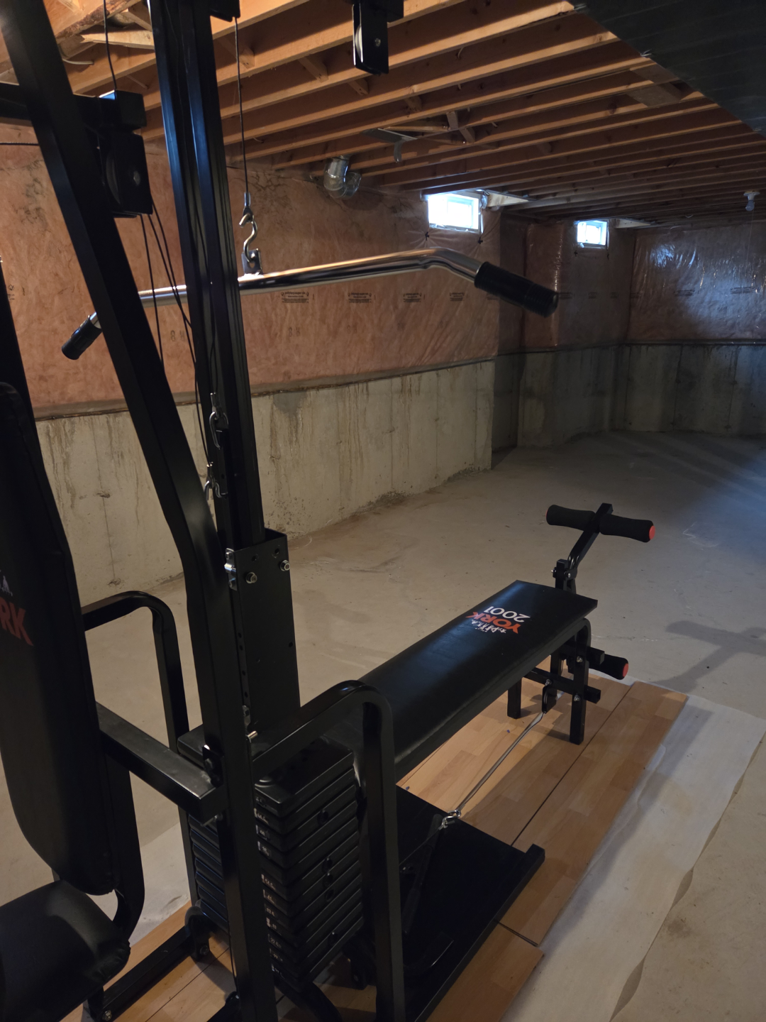 York 2001 Pec Mate Home Gym - photo 2