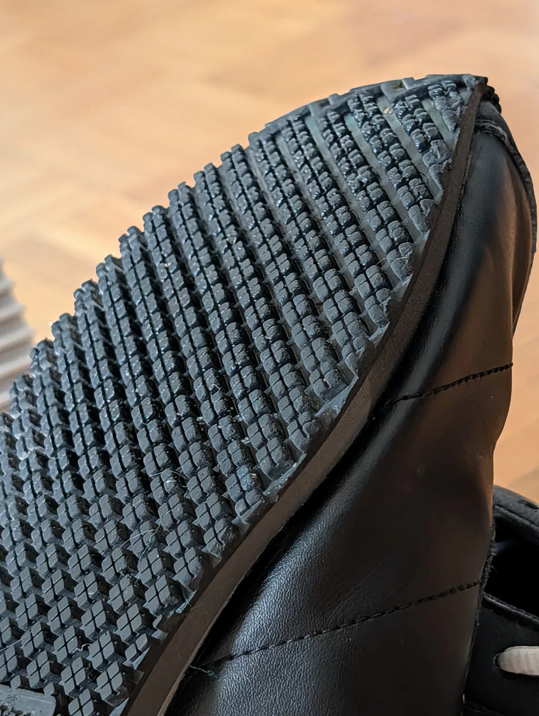 Women's Shoes For Crews Slip, Oil And Water Resistant  Sneakers image indicator(6)