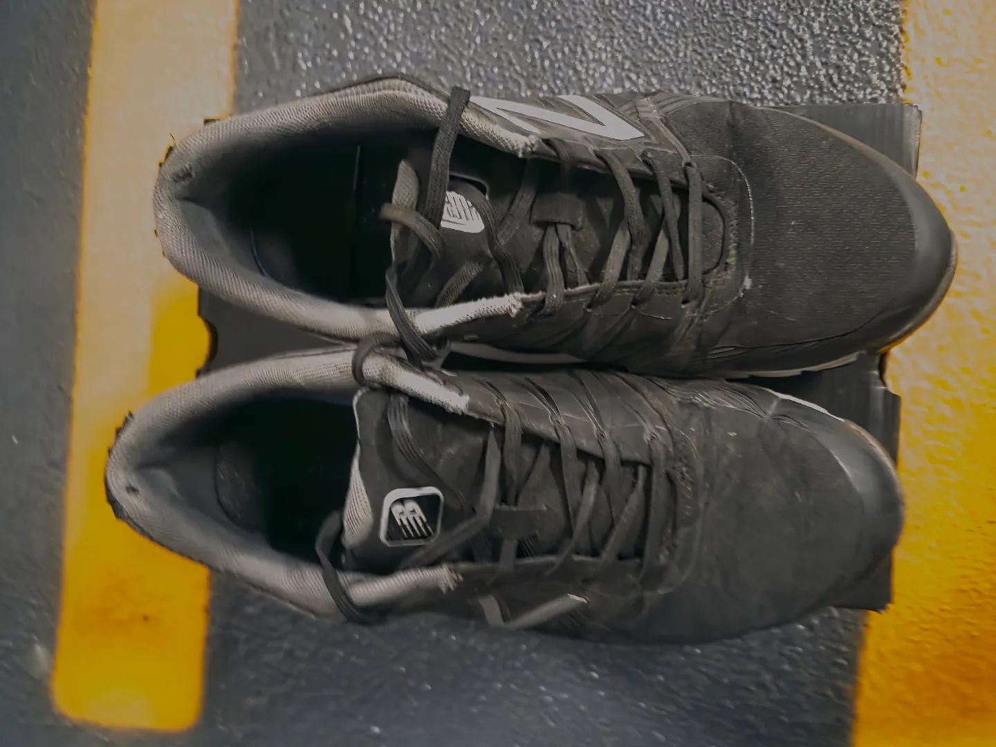 New Balance golf shoes size 9 image indicator(2)