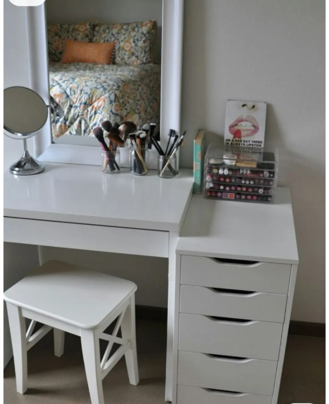 ikea vanity set thumbnail