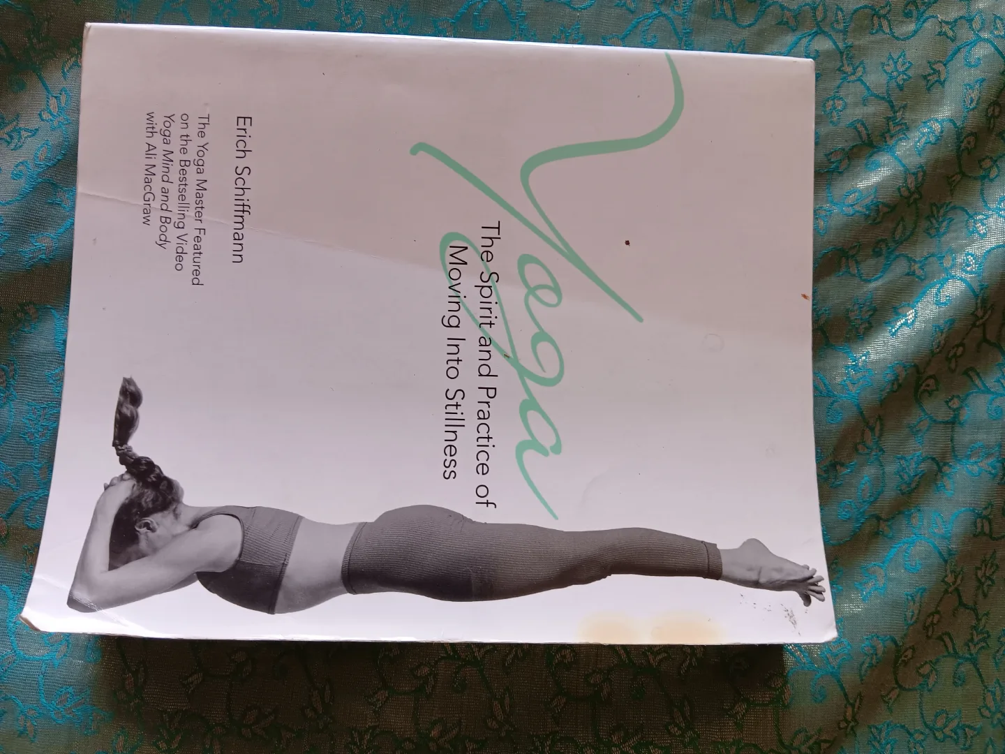 Yoga: The Spirit and Practice of Moving into Stillness thumbnail