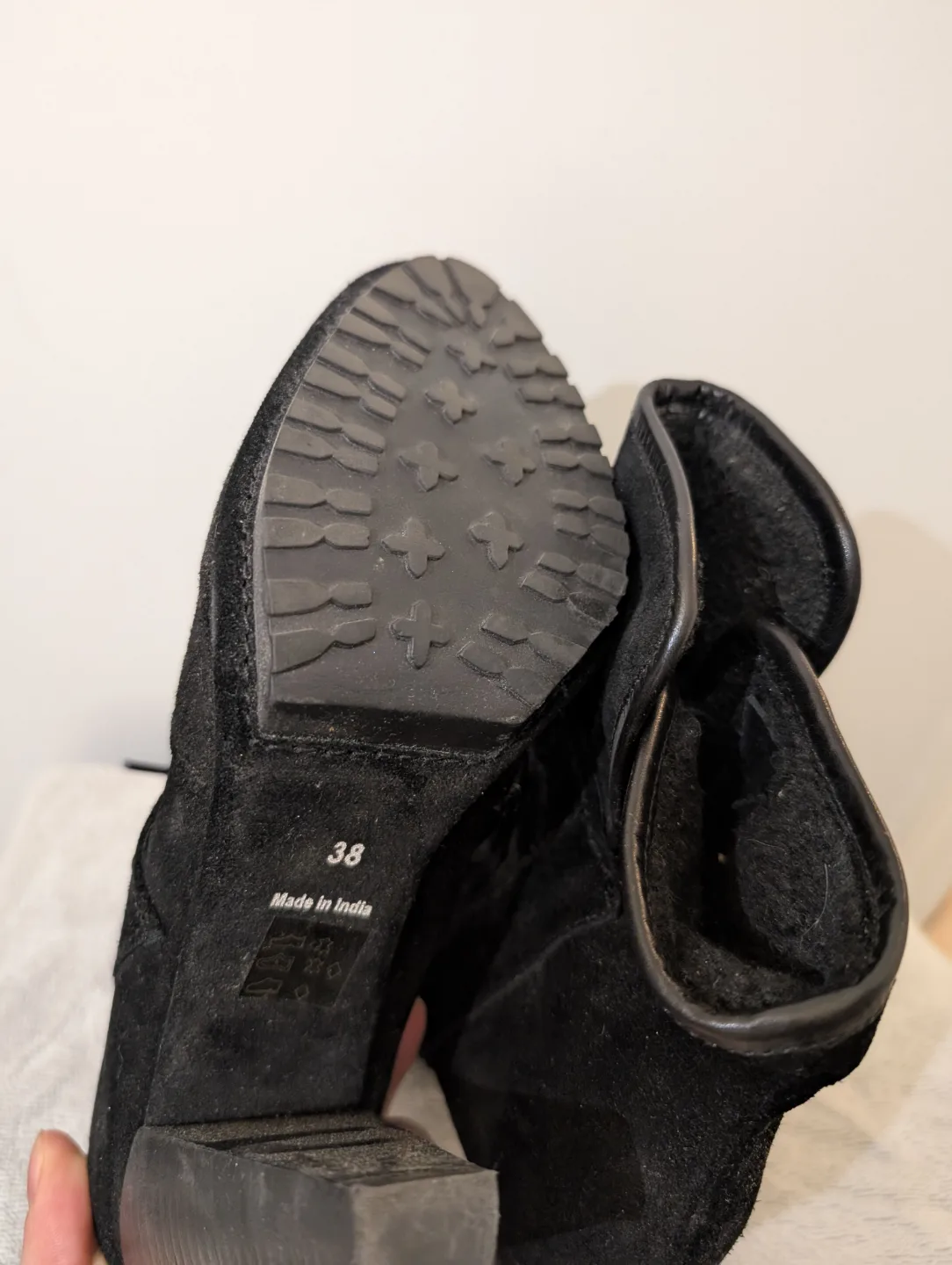 Women's boots size 38 UK (7.5 to 8 US) image indicator(4)