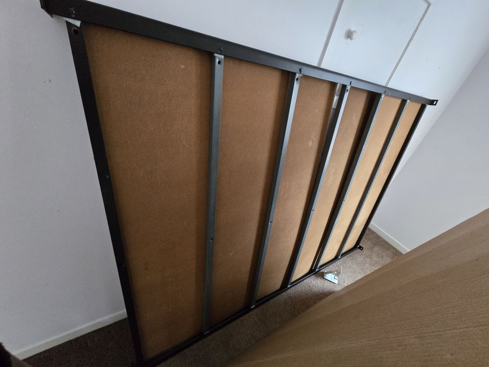 Full/double metal bed frame - photo 2