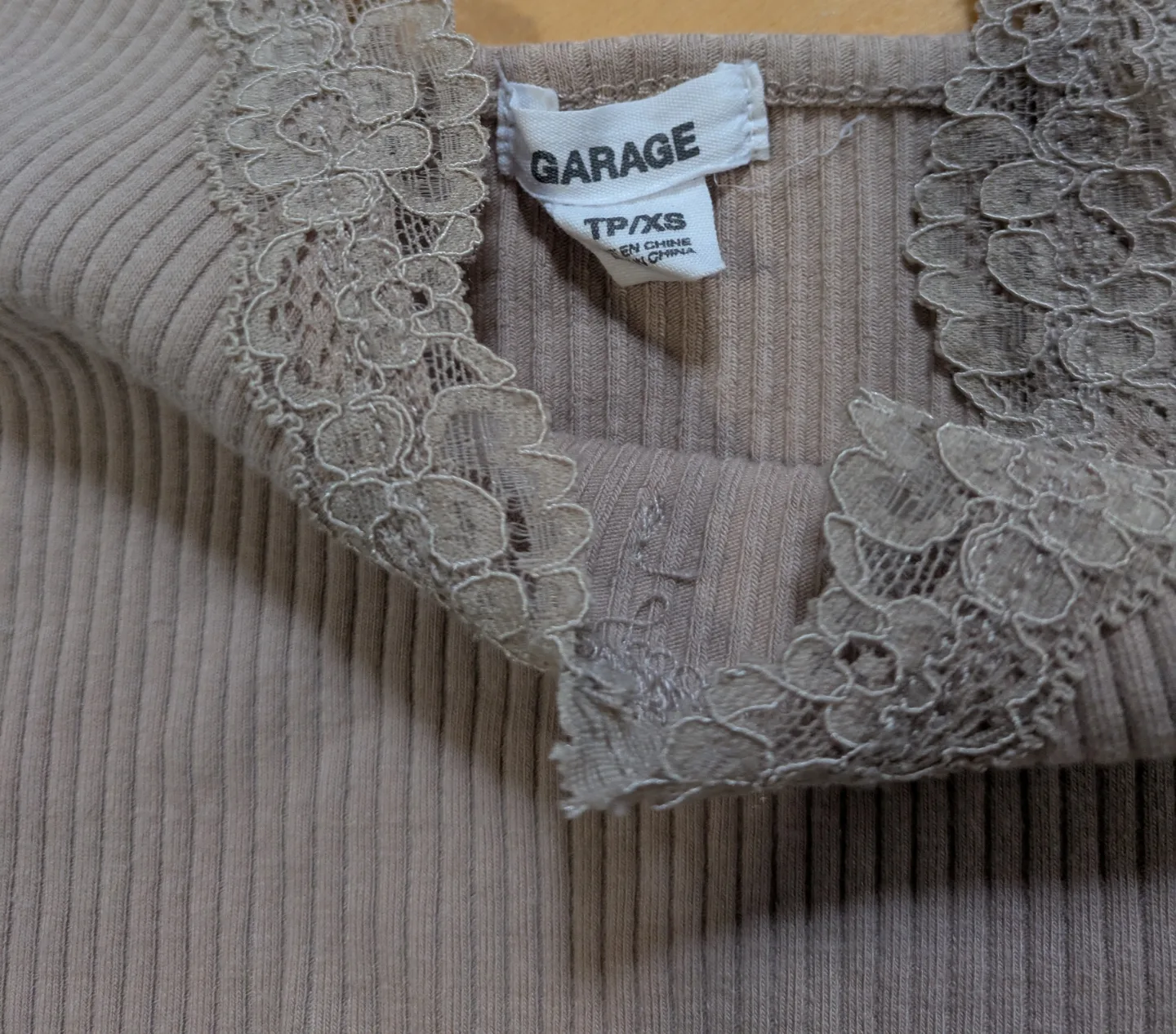 Garage Ribbed Cami Top with Lace Trim - Size XS image indicator(2)