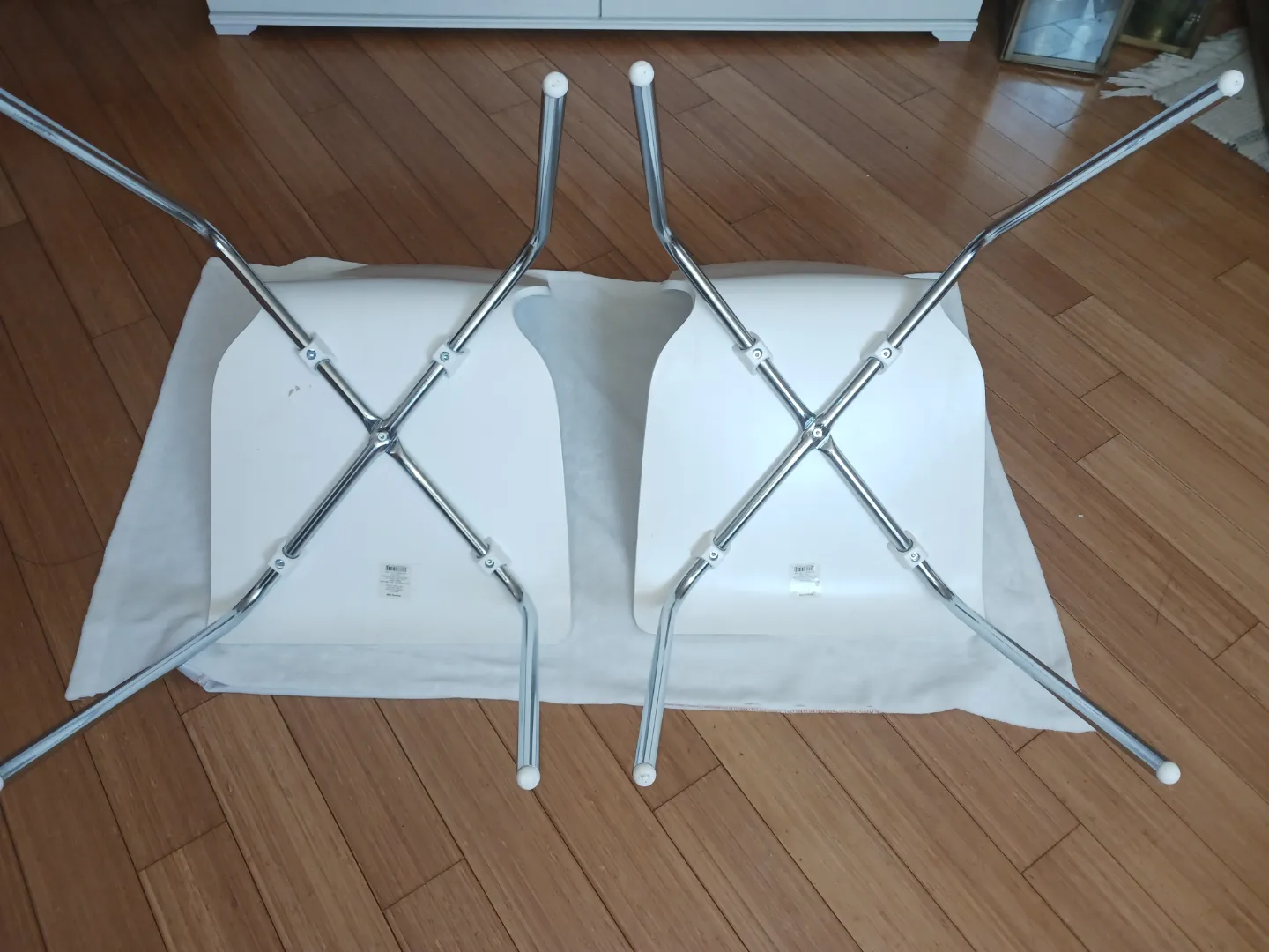 Pair of White Modern Dining Chairs with Chrome Legs image indicator(10)