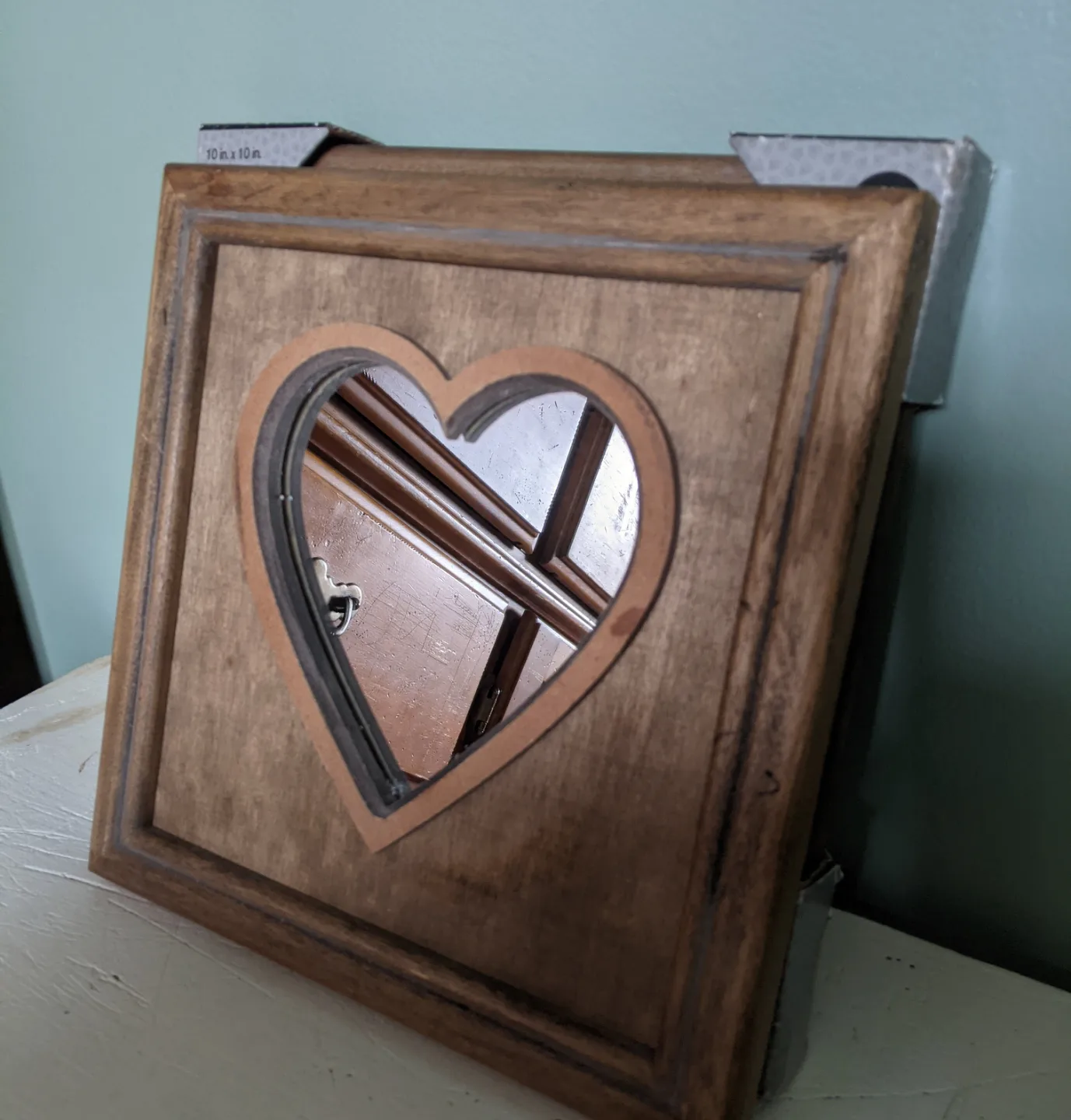 🪞 For Sale: Hometrends™ Heart-Shaped Mirror ❤️ image indicator(2)