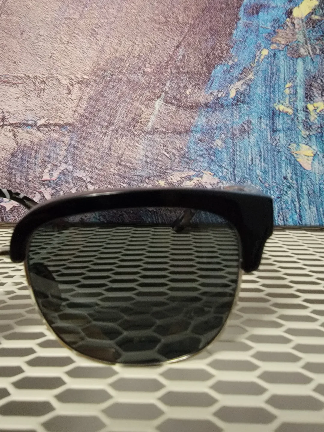 Authenic Burberry Sunglasses image indicator(3)