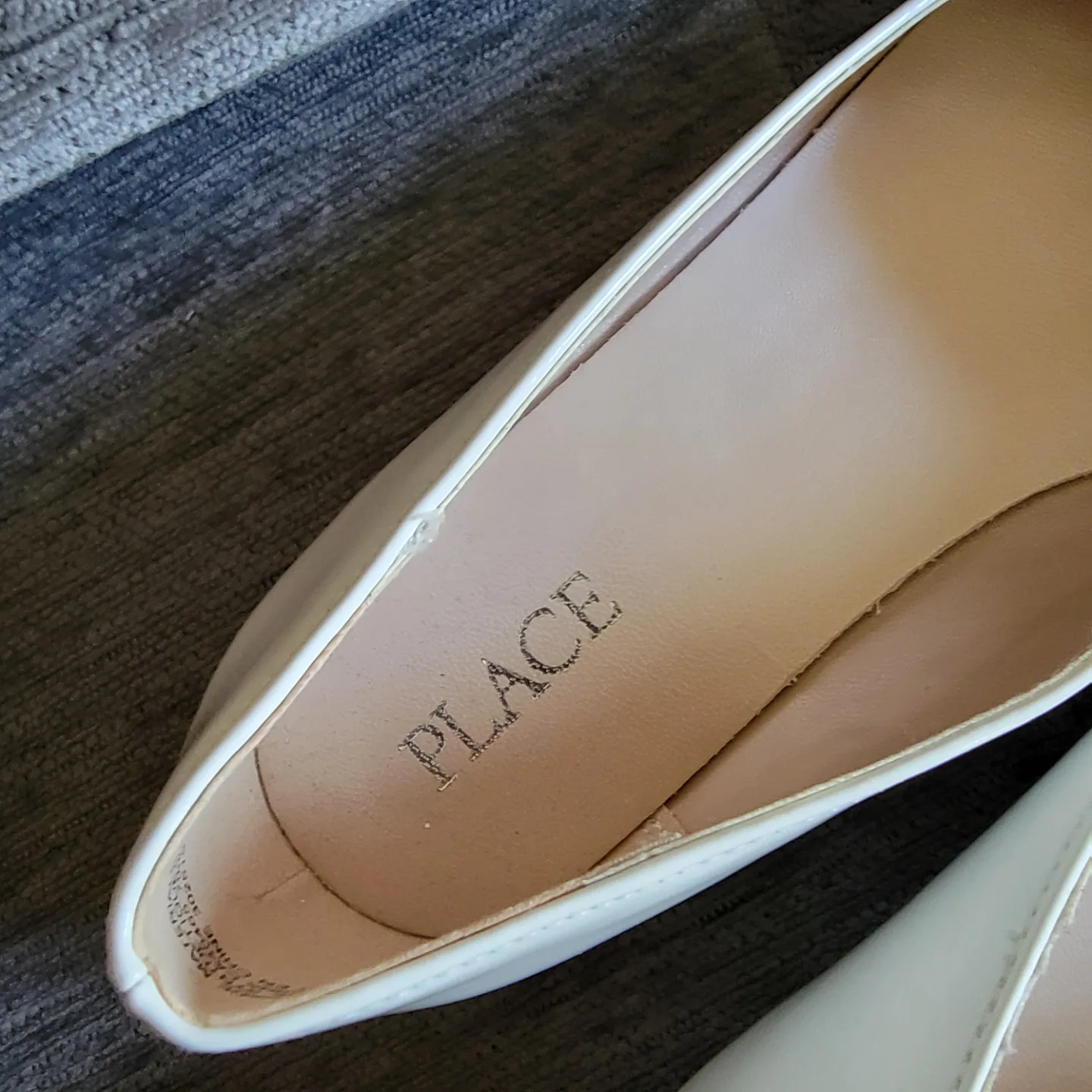 Girls' White Glitter-Toe Flats, Size 2 image indicator(4)