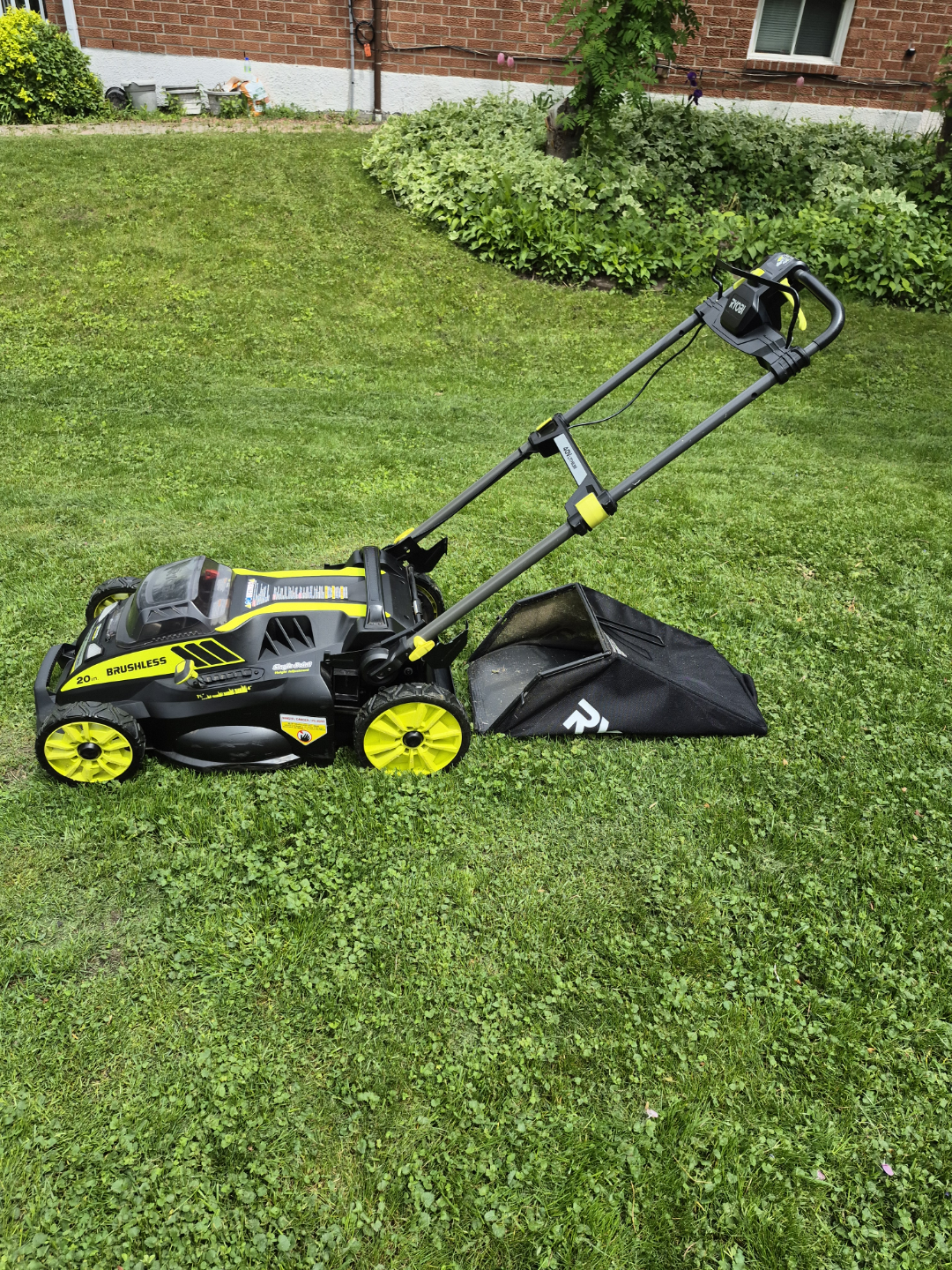 Ryobi 40V Cordless Lawn Mower - photo 2