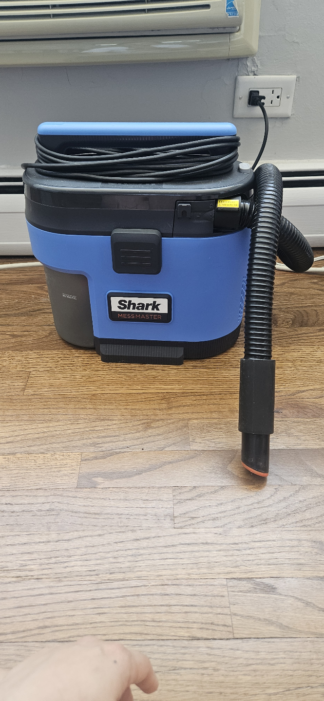 Shark MessMaster Wet/Dry Vacuum 🧡 - photo 3