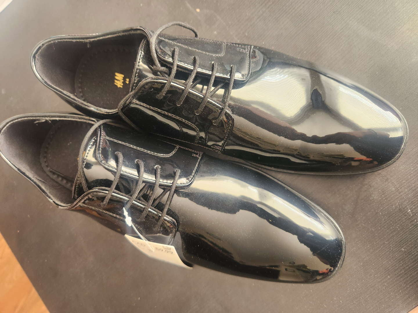 *brand new* Men's formal black Derby Shoes, Size 10.5 US