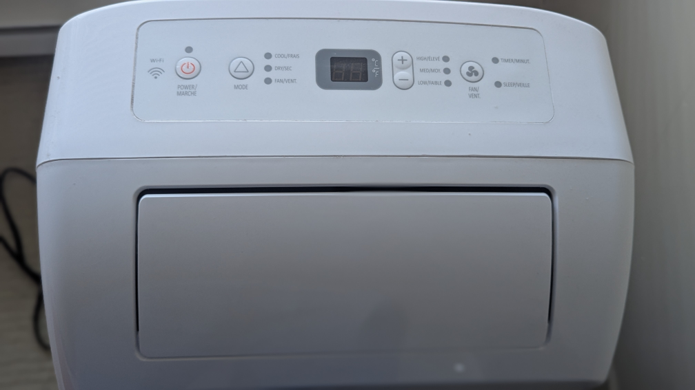 Hisense 3 in 1 Portable Air Conditioner with Wifi - photo 4